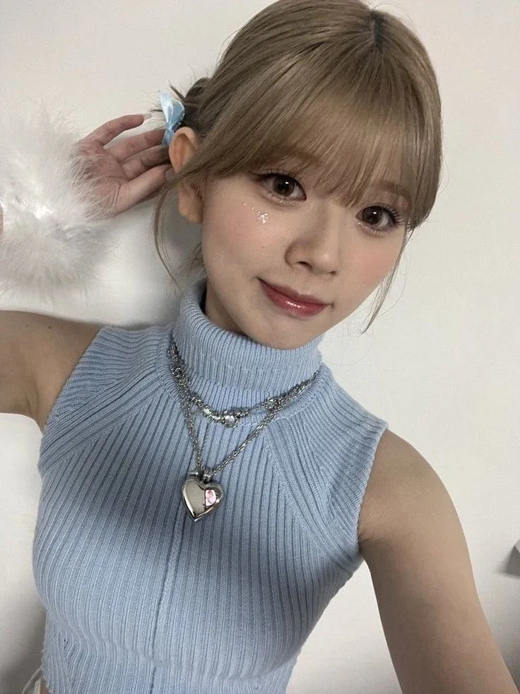 NiziUリクのおっぱい谷間エロ画像2